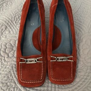 Viaspiga Italian Suede Women's Loafer with kitten heel and Rhinestone Detail